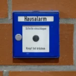 systemy alarmowe